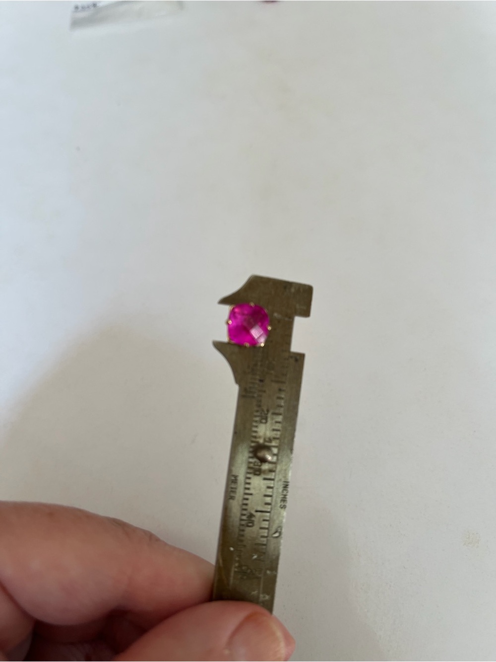New $358 14K Yellow Gold Pink Sapphire Stud Earrings - Picture 6 of 6